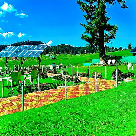 Pine View Resort Гулмарг Екстериор снимка