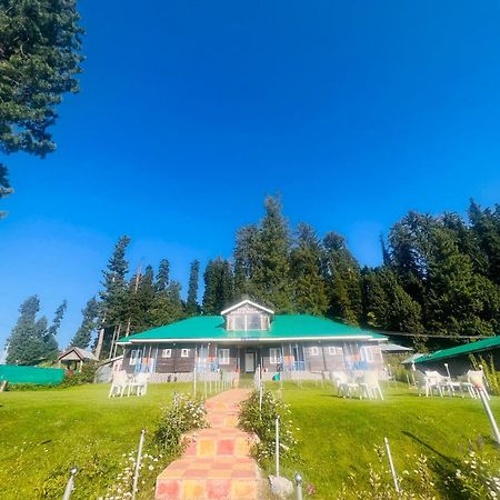 Pine View Resort Гулмарг Екстериор снимка