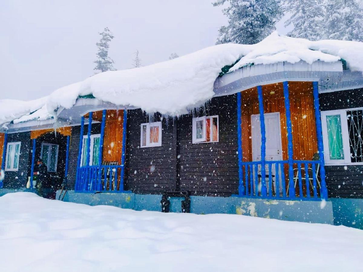 Pine View Resort Гулмарг Екстериор снимка