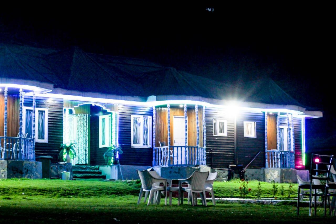 Pine View Resort Гулмарг Екстериор снимка