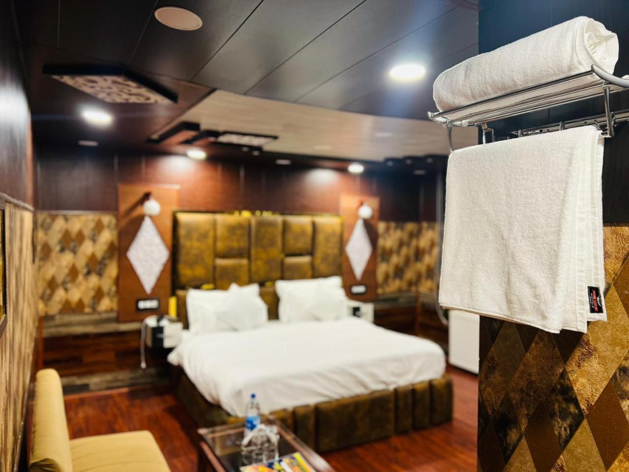 Pine View Resort Гулмарг Екстериор снимка